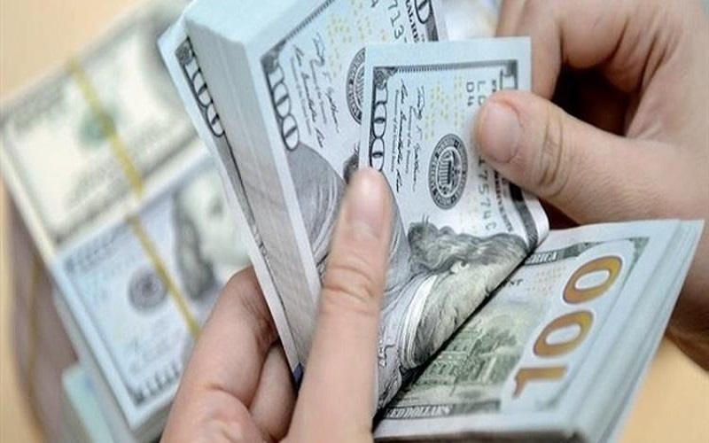 الدولار لأدنى مستوى في أسبوعين