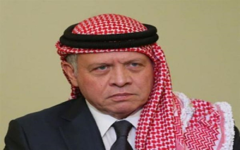 الملك يعزي ملكة بريطانيا بوفاة زوجها