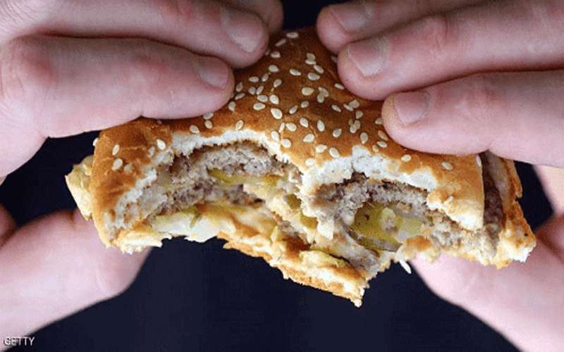 شاب دخل في تحدي 10 آلاف