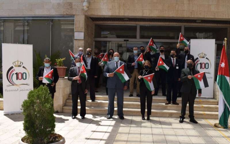 الموافقة على تخصيص (100) شاغر سنويا