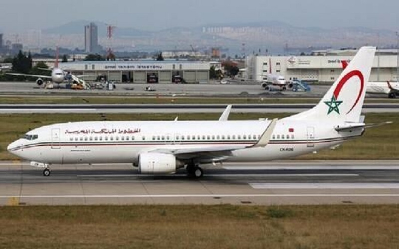 المغرب يعلق الرحلات الجوية مع 13