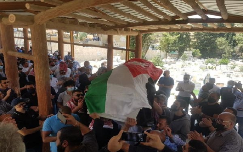 تشييع جثمان الملاكم صويصات وأهله يدعون