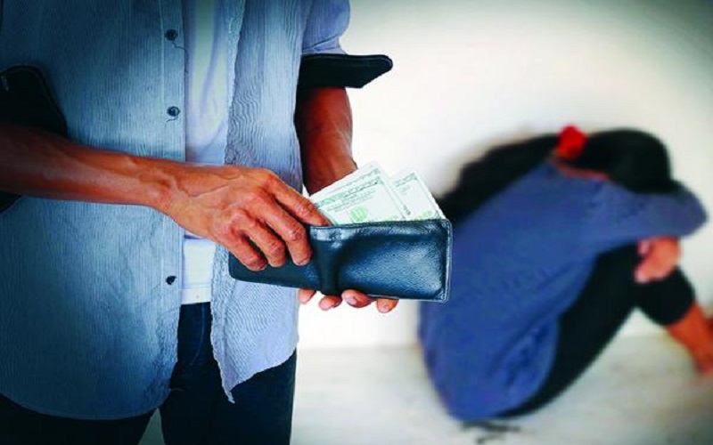 معدل منع الاتجار بالبشر يفرض عقوبات