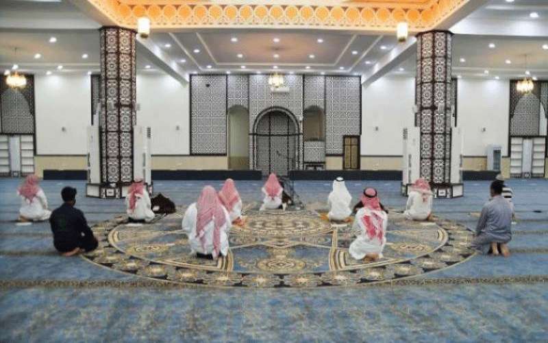 السعودية: جمع صلاتي التراويح والقيام مع