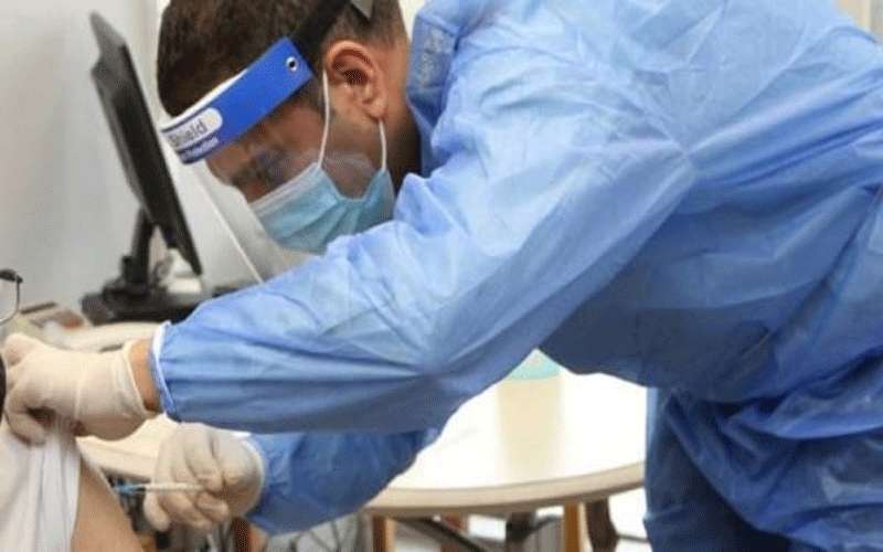 الأوبئة تدعو المواطنين لعدم المفاضلة بين