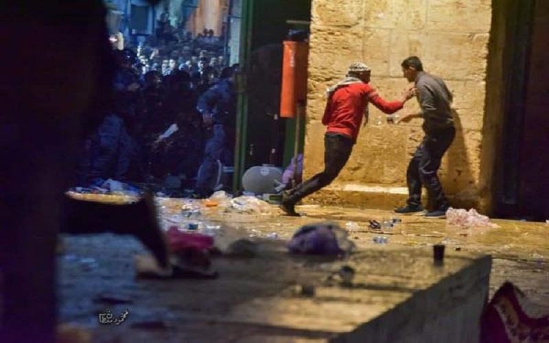 اصابات بإعتداء الاحتلال على الفلسطينيين في