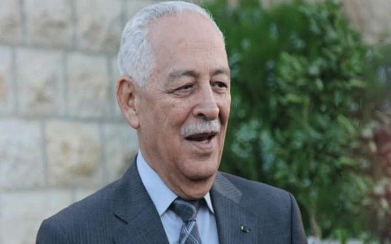العيسوي يسلم 19 مسكنا لأسر بالكرك