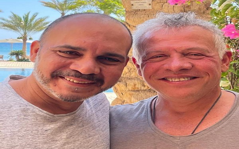 الأمير علي للملك: حفظك الله لنا