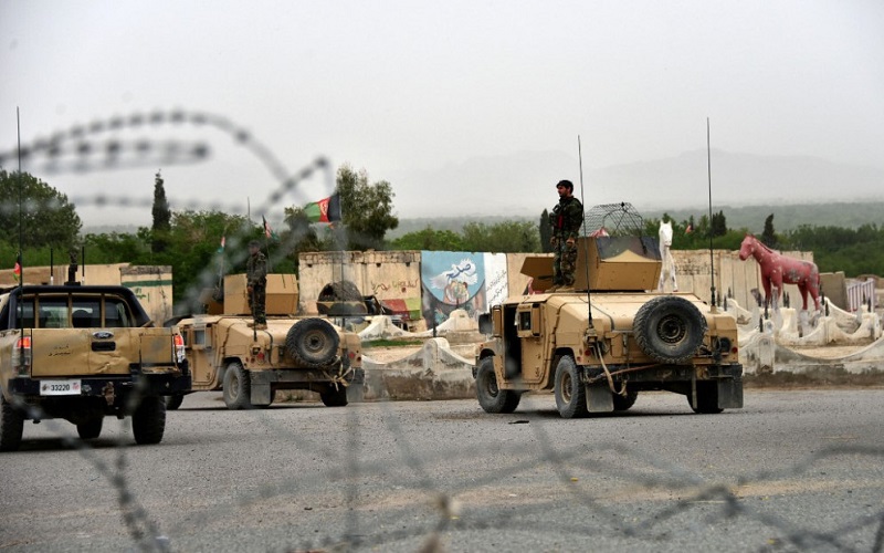 12 قتيلا في انفجار بمسجد في