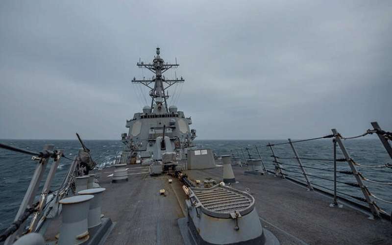 مدمرة أميركية تثير امتعاض الصين