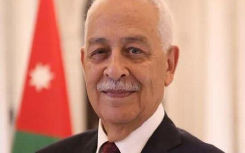 مندوبا عن الملك .. العيسوي يطمئن