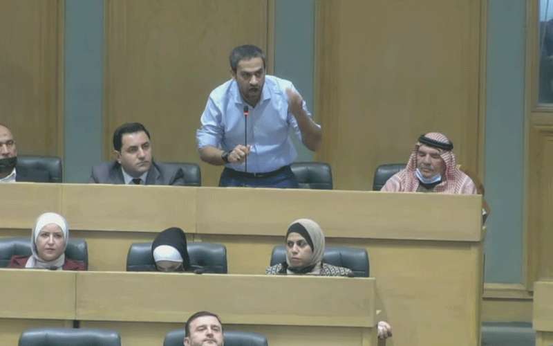 العجارمة: قطعوا الكهرباء لمنع وصول ابناء