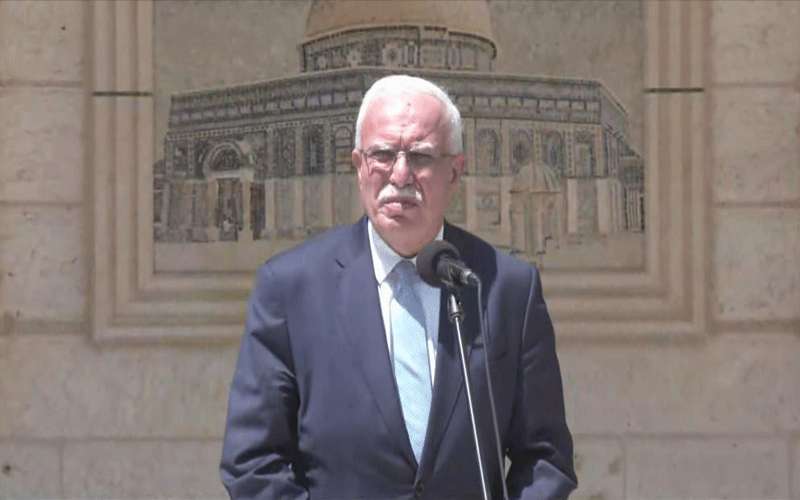 رسالة من الملك إلى محمود عباس