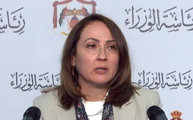 الوزيرة علي تعلن خطة فتح القطاعات