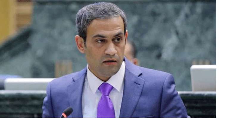 ذوو النائب العجارمة لـنيسان: سيارة سوداء