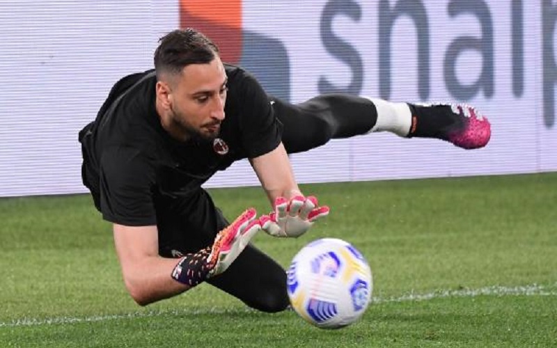 تقرير: دوناروما ينوي الانتقال ليوفنتوس