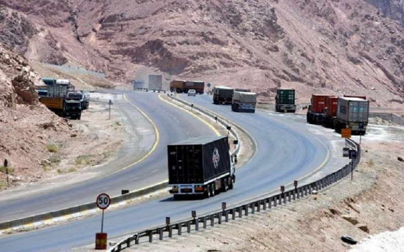 العقبة تشترط على سائقي الشاحنات تلقي