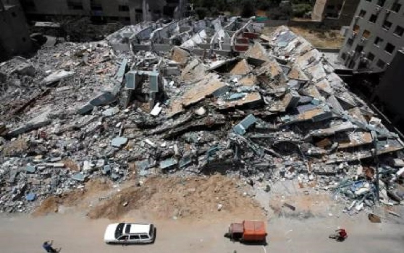 مسؤولون يبحثون ملف إعادة إعمار غزة