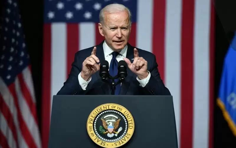 بايدن يتعهد دعم الحلفاء الأوروبيين قبيل