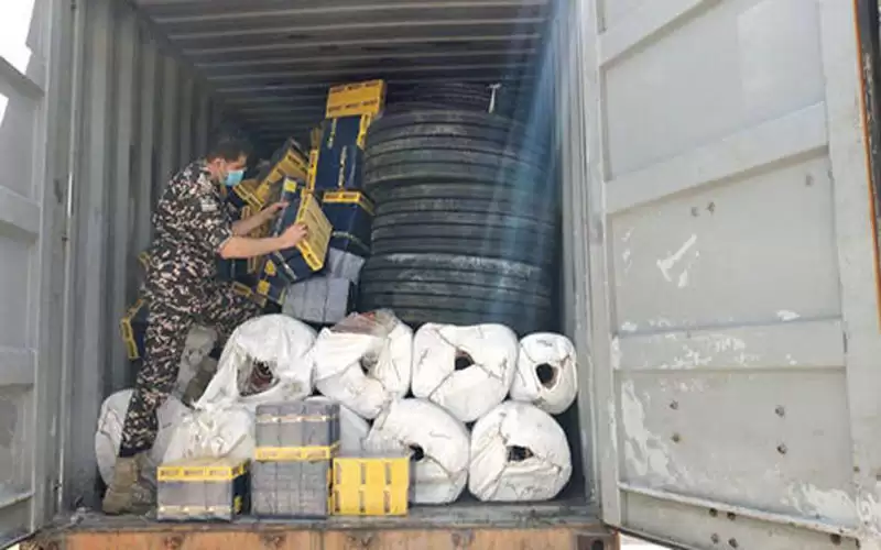 احباط تهريب منشطات جنسية والعاب نارية