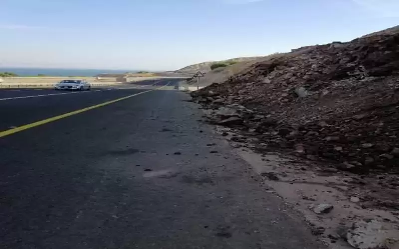 الأشغال: إنهيار بسيط قرب طريق البحر