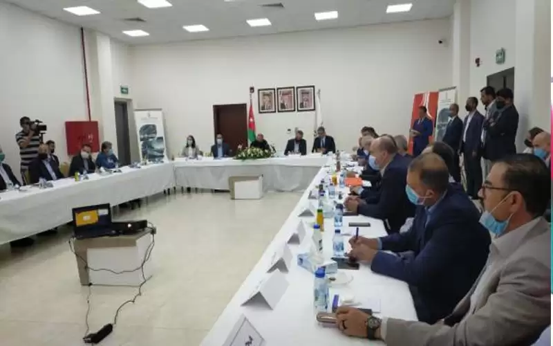 الخصاونة: مشاريع كبرى في مجال السكك