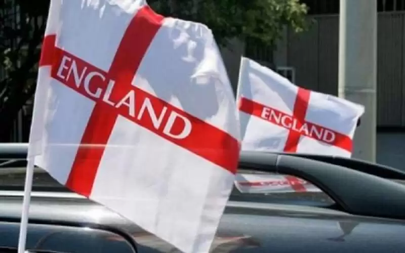 ألف جنيه إسترليني عقوبة تشجيع منتخب
