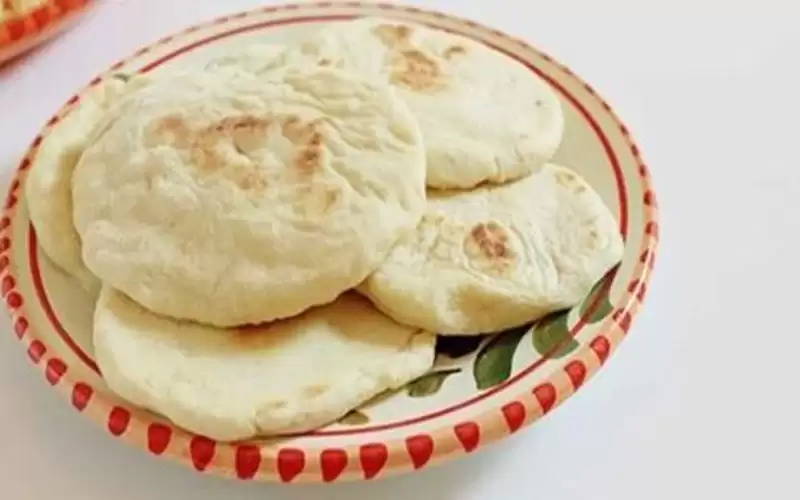 أضرار الخبز الأبيض