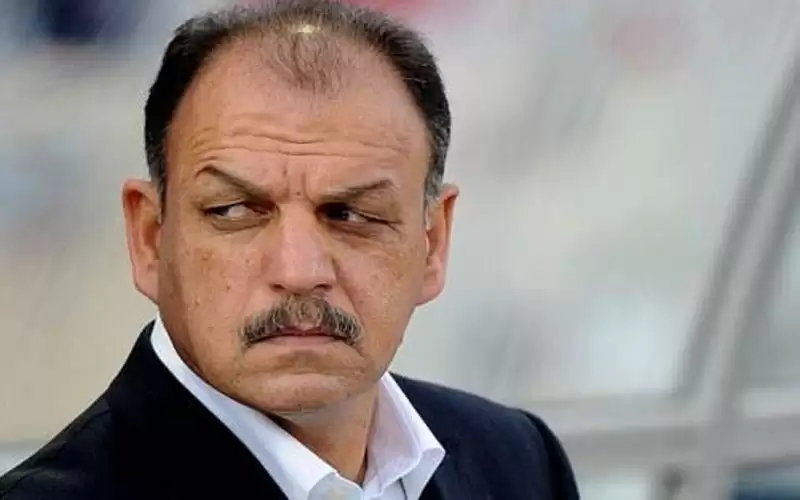 حمد يوقع مع المنتخب عقب لقاء