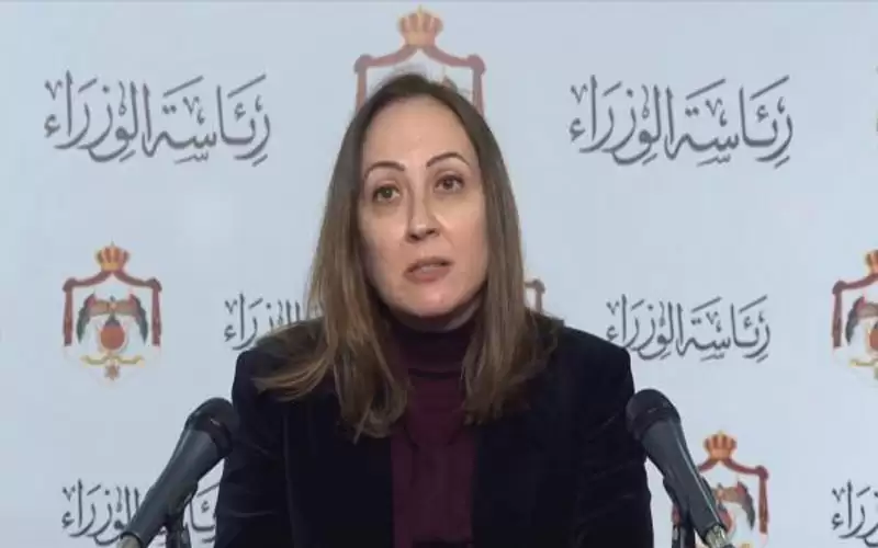 الوزيرة علي تمنع تصدير السلع الاساسية: