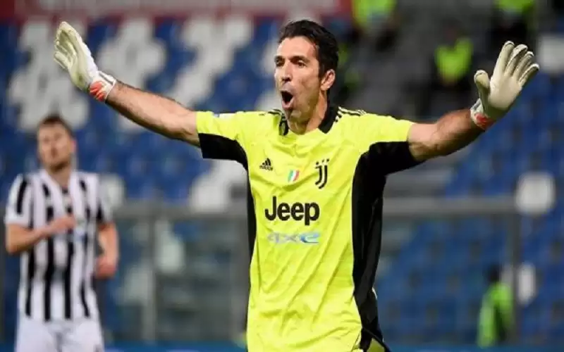 بوفون يعود إلى بارما بعد 20