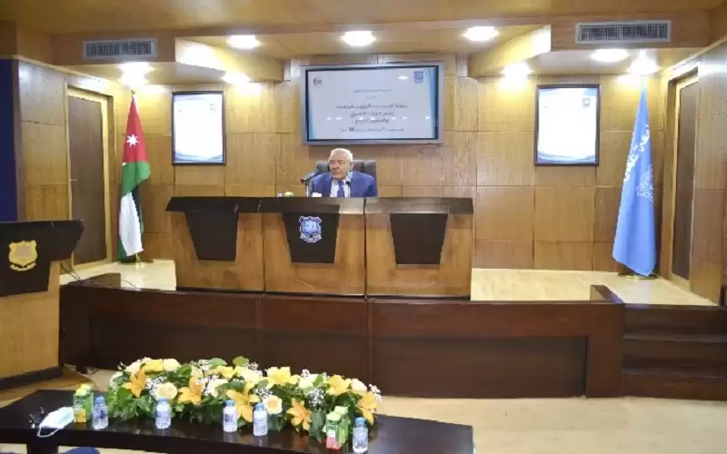 محاضرة لدولة عبد الرؤوف الروابدة في