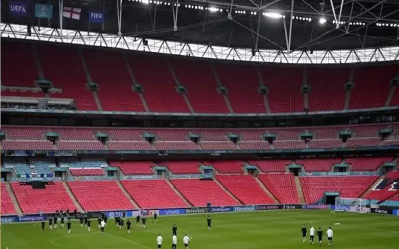 اليويفا يرد على طلب إيطاليا نقل