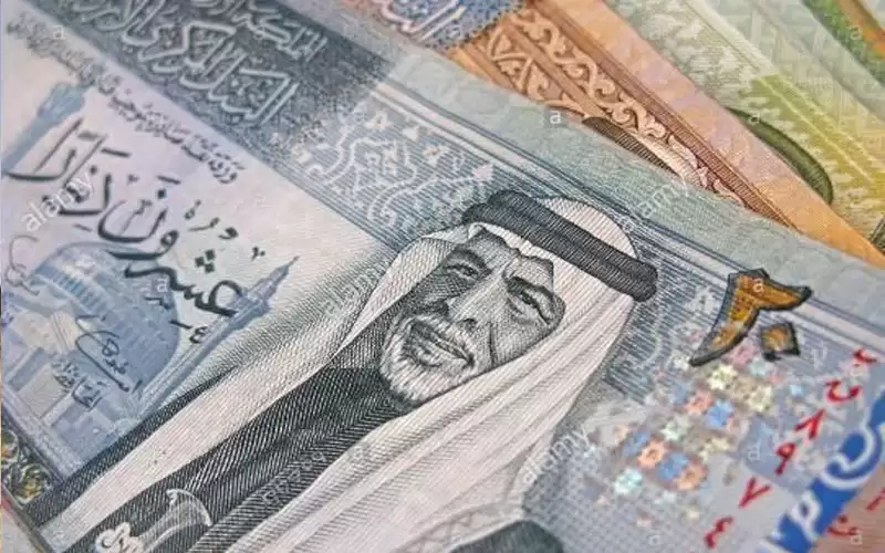 لا قرار رسميا بتأجيل أقساط البنوك