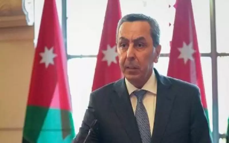 وزير التربية يؤكد ضرورة الالتزام بالتعليمات