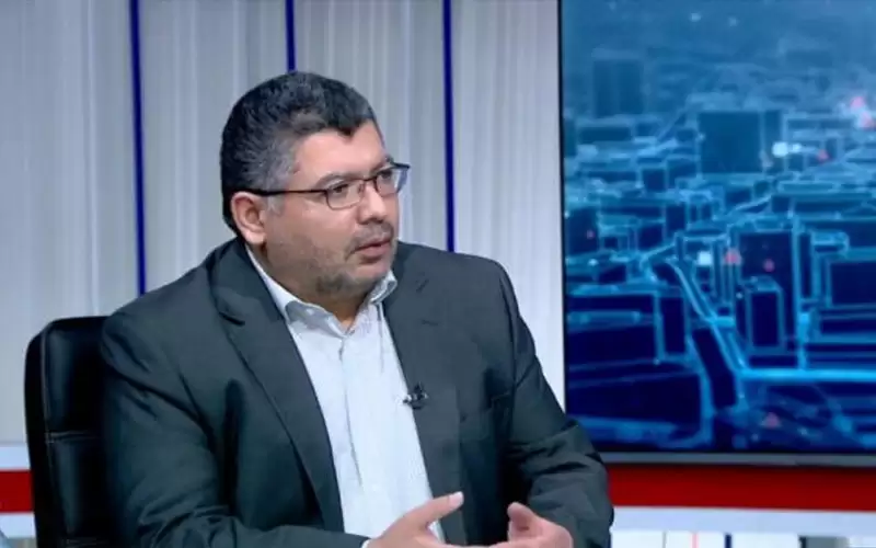 ابوهلالة: تأخر العلاجات النوعية لكورونا يحصد