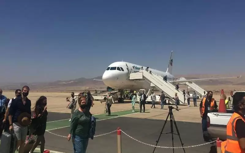 طائرة سياحية روسية تصل الأردن