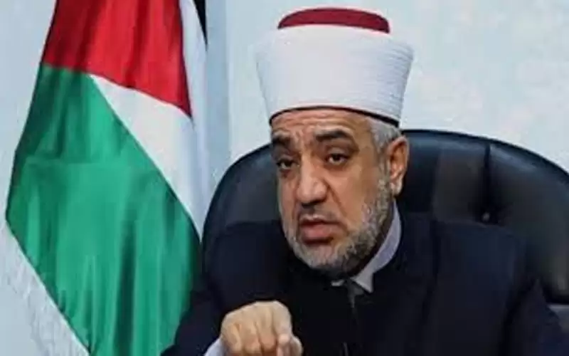 الخلايلة يدعو لزيارة مقامات الصحابة