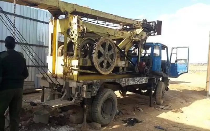 ضبط حفار مياة غير مرخص بجرش