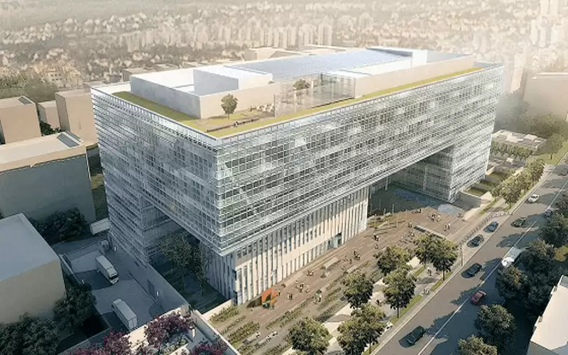 بنك الإسكان يتبرع بـ 270 جهاز