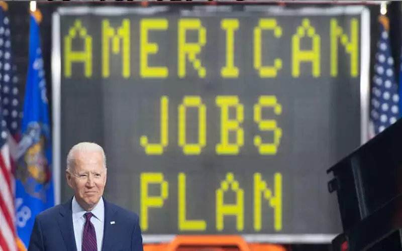 بايدن يعد بإعفاءات ضريبية