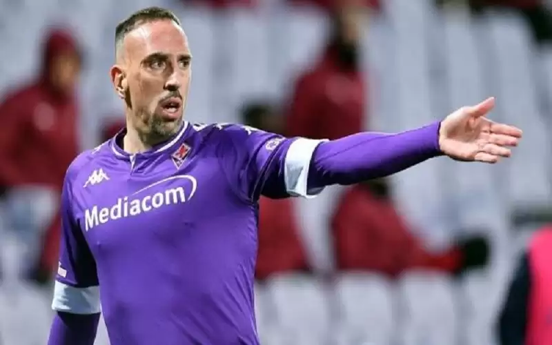 رسميا .. ريبيري يرحل عن فيورنتينا