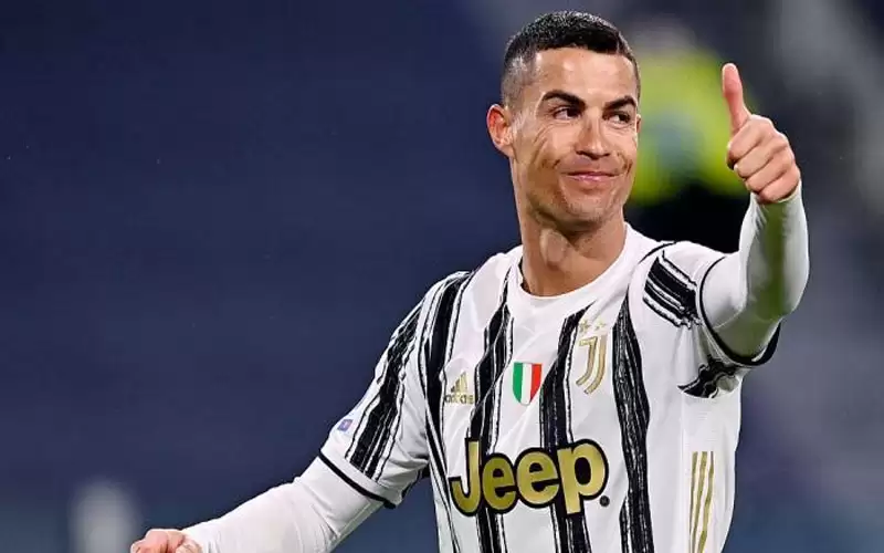 يوفنتوس يحسم الجدل حول رحيل رونالدو