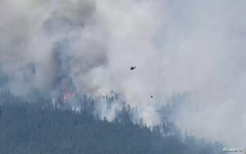 نزوح مئات السكان من قرية غربي