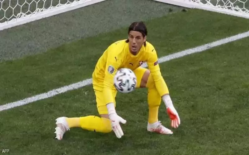 على رأسهم زومر .. حراس مرمى