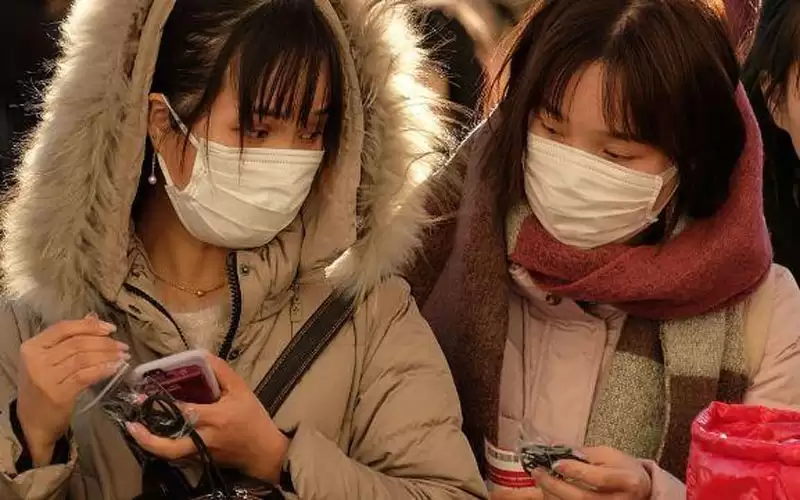 أكبر إصابات بكورونا بالصين منذ 7