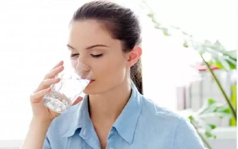 غير الملينات.. حيل لعلاج الإمساك