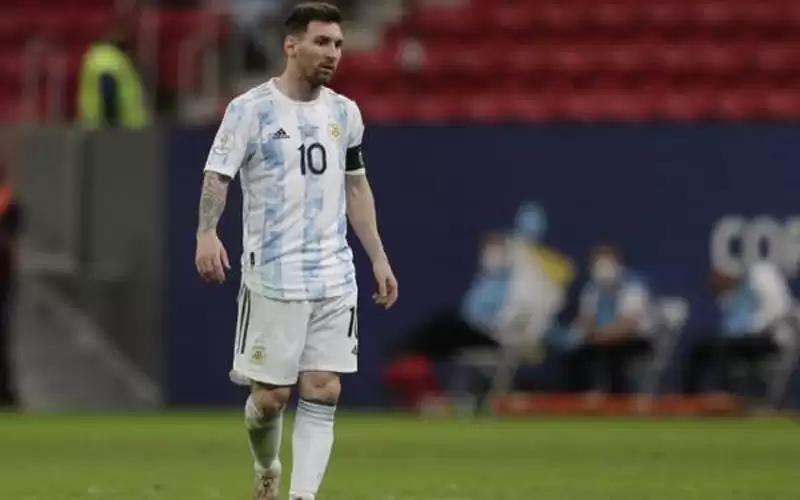 ميسي على موعد مع التاريخ