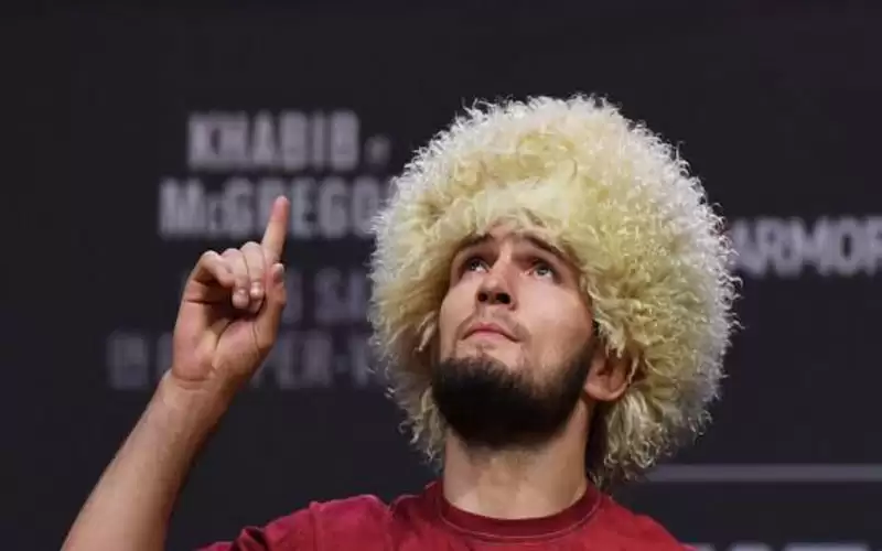 حبيب يحصل على جائزة جديدة عن