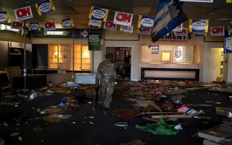 45 قتيلا وسط استمرار أعمال النهب